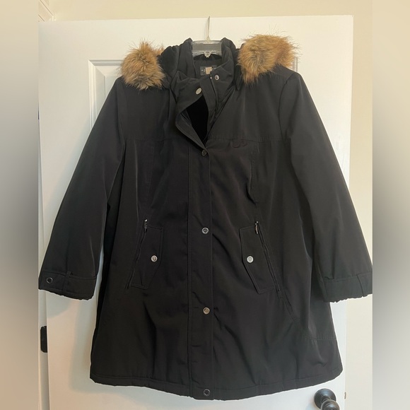 Gallery Jackets & Blazers - Gallery plus size 2x Black Puffer Coat with faux Fur trim on Hood